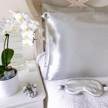 Load image into Gallery viewer, 100% Pure Mulberry Silk Pillowcase SILVER
